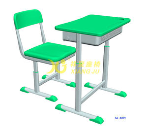 중국 고도 빈 Polythylene 조정가능한 학생 책상과 의자 고정되는 크기 600*400mm 협력 업체